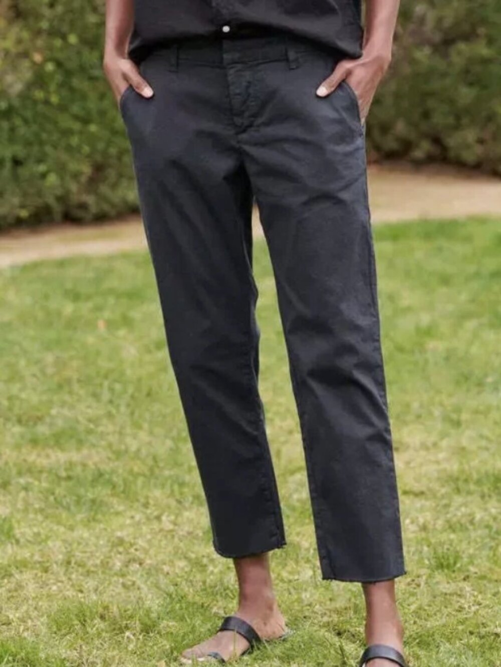 Frank & Eileen Wicklow Cropped Chino Pants